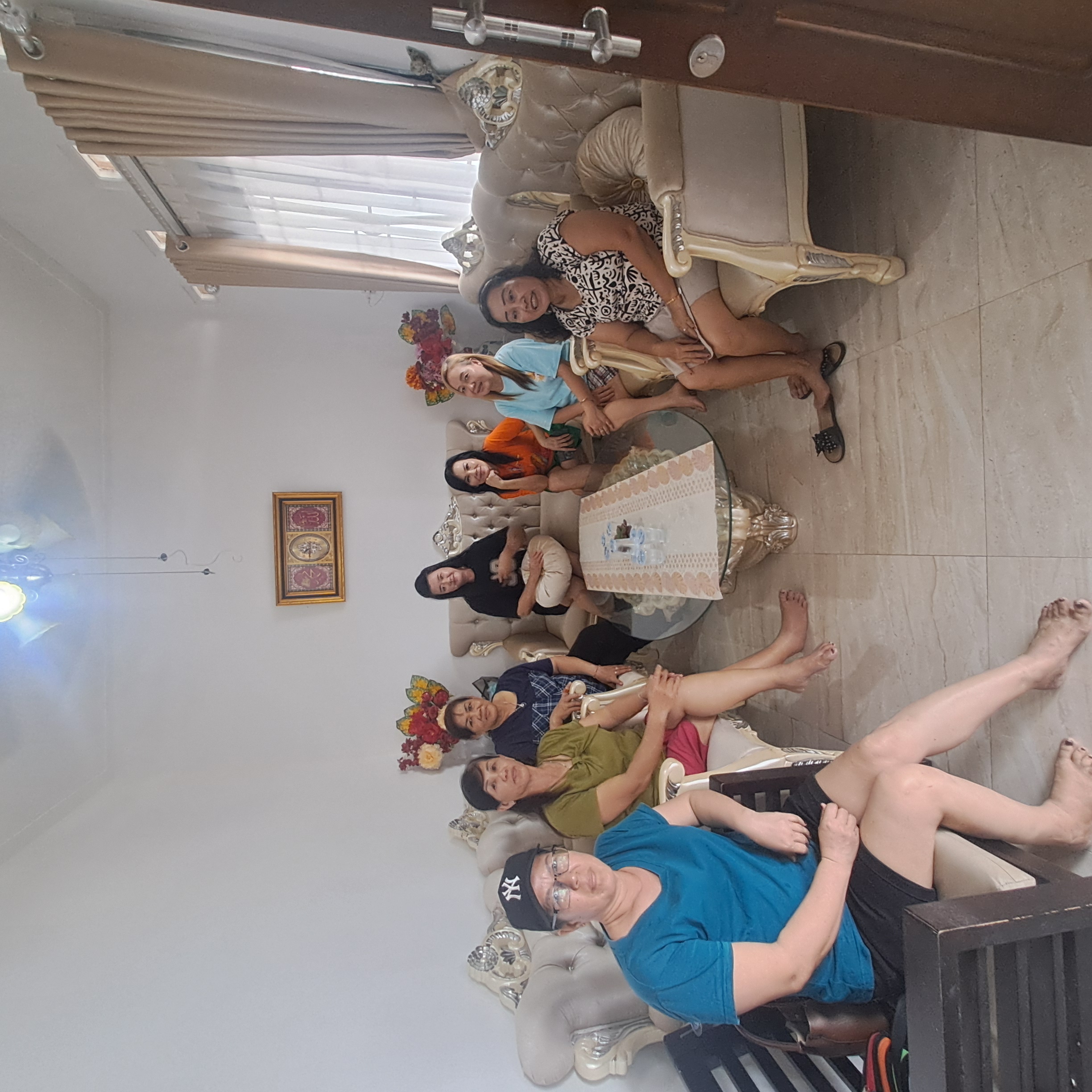 KUNJUNGAN KE RUMAH ANGGOTA